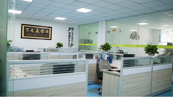 流水燈帶控制器生産廠如何選擇合适的材料