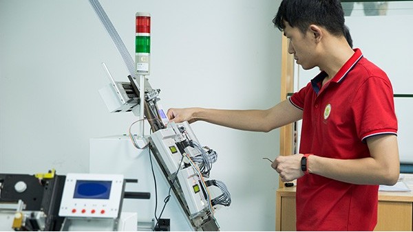 燈光控制器在做質檢時要做什麽準備工作?