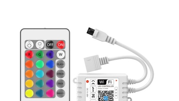 教您怎樣在網上找到靠譜的深圳七彩燈光控制器廠