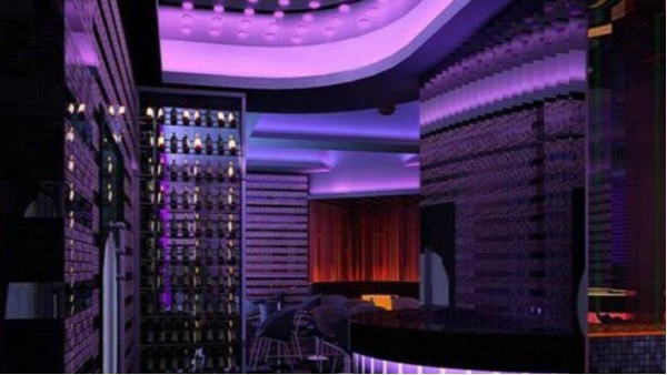 能做出優質燈光控制器的廠家，透露著什麽信息呢?