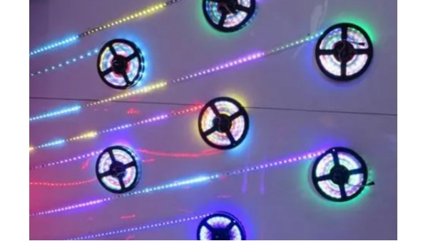 led藍牙控制器價格背後和哪些相關聯?