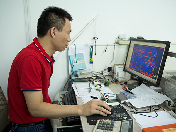 led七彩控制器廠家